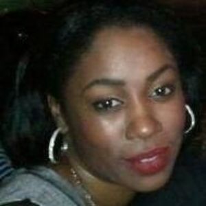 Meet your Posher, Adrienne